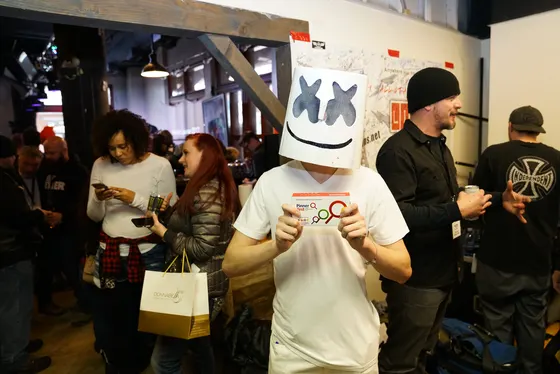 DJ Marshmello, Pinnertest ile